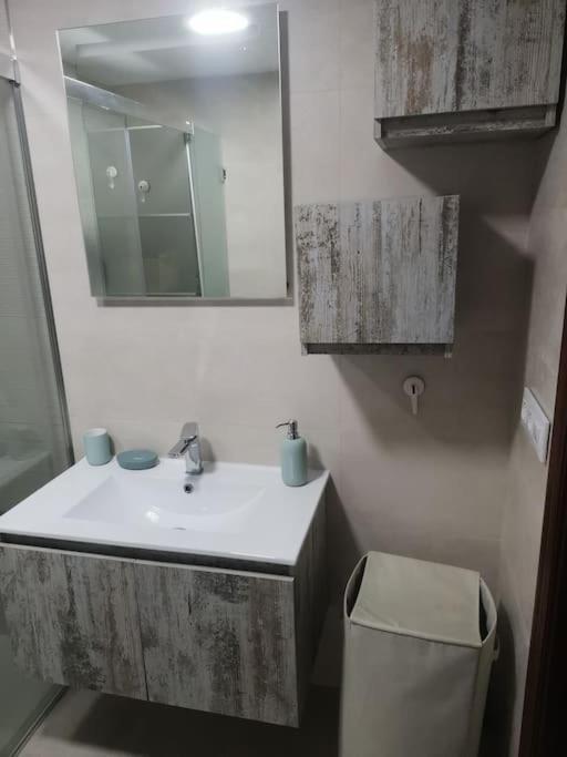 Piso En La Costilla-rota